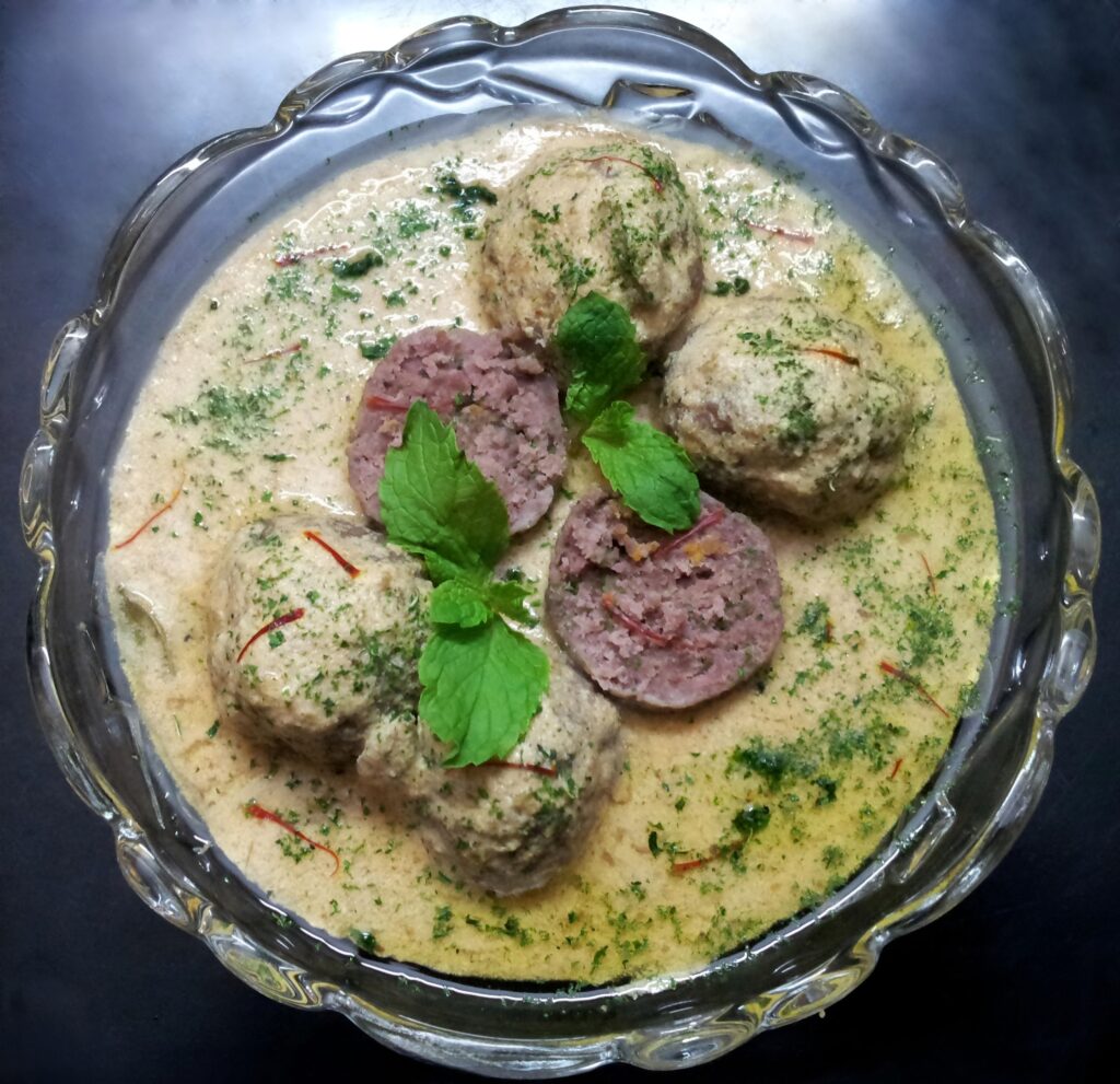 Kashmiri Gushtaba (meat balls)