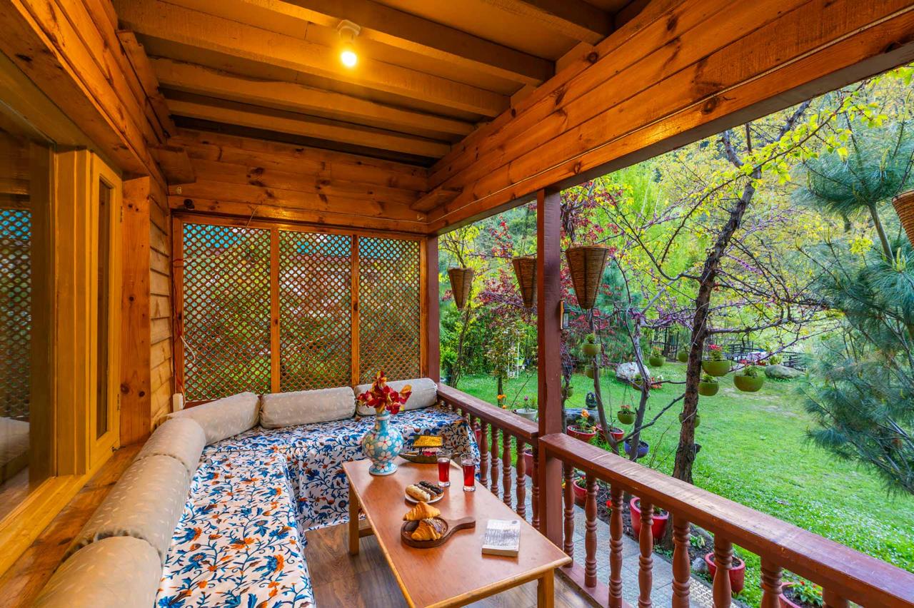 Relaxing area maryam cottage pahalgam